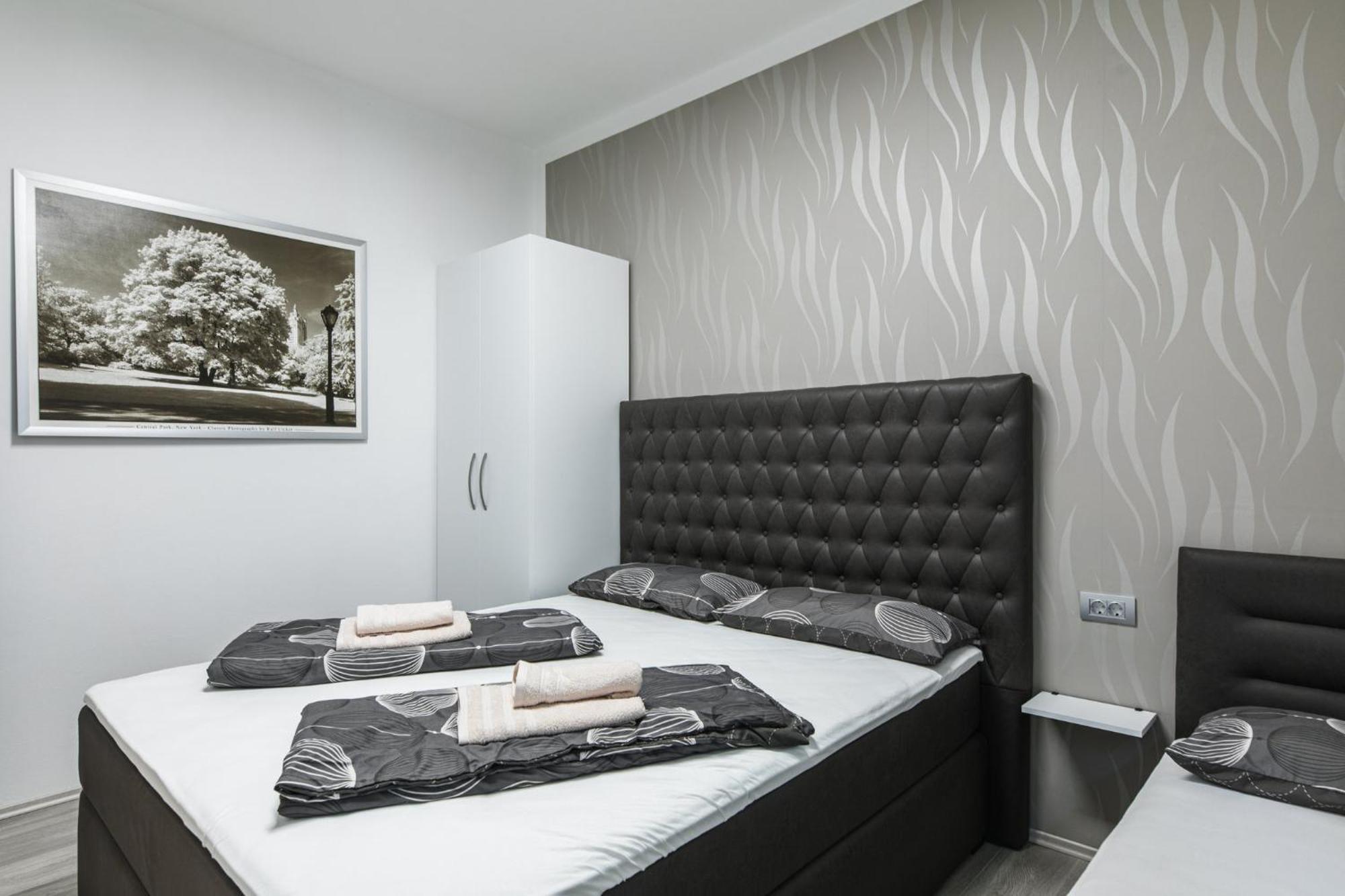 Villa Vivien Crikvenica Bagian luar foto