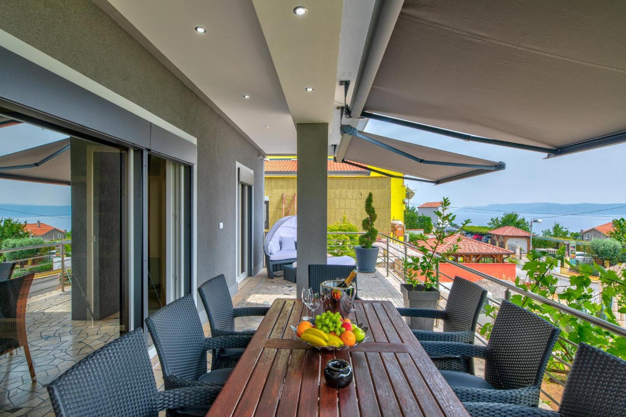 Villa Vivien Crikvenica Bagian luar foto