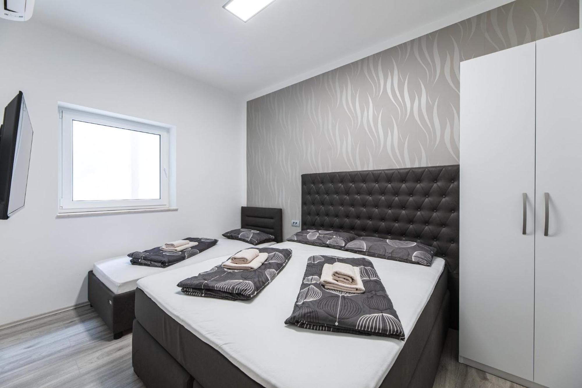 Villa Vivien Crikvenica Bagian luar foto