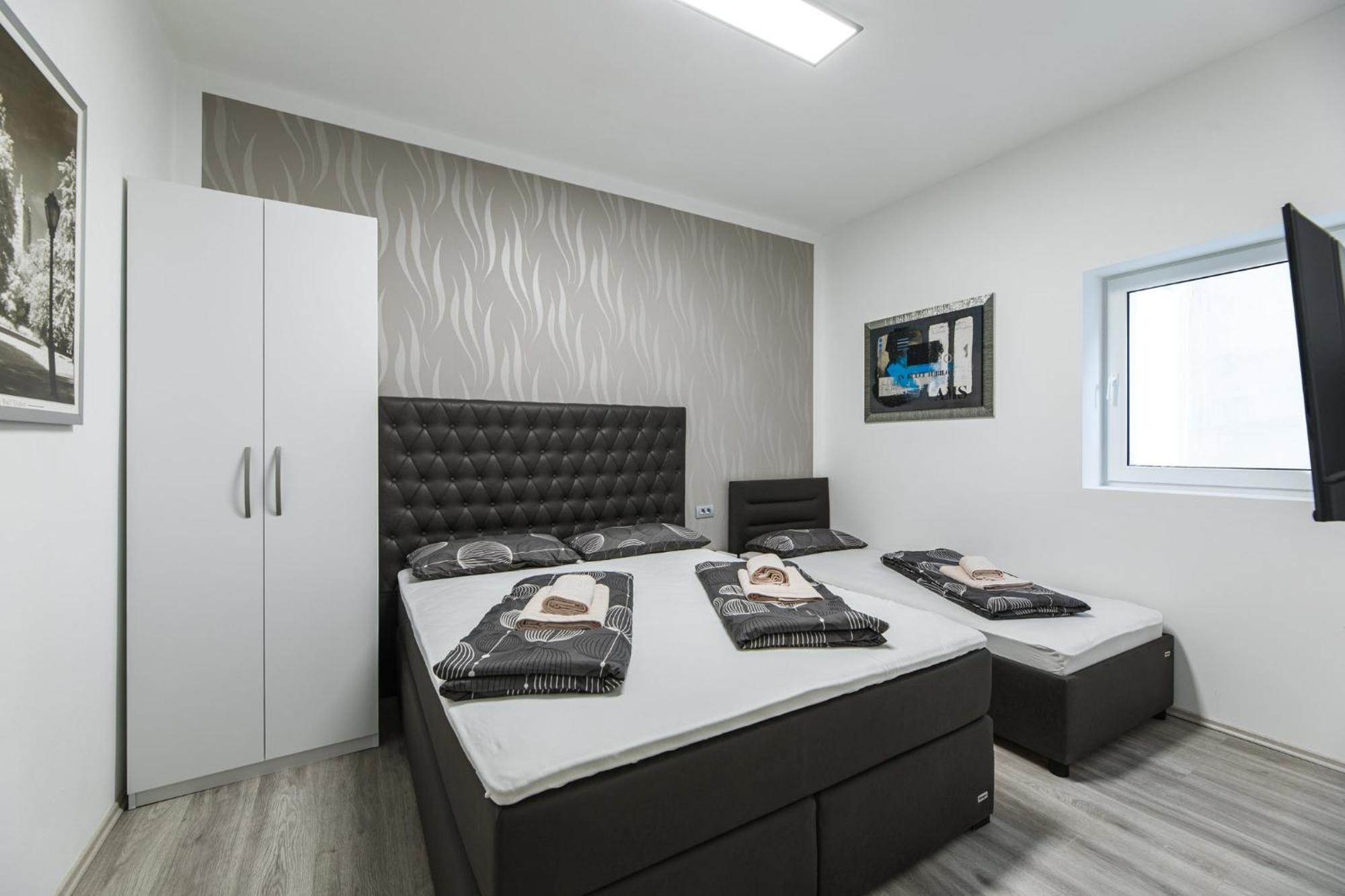 Villa Vivien Crikvenica Bagian luar foto