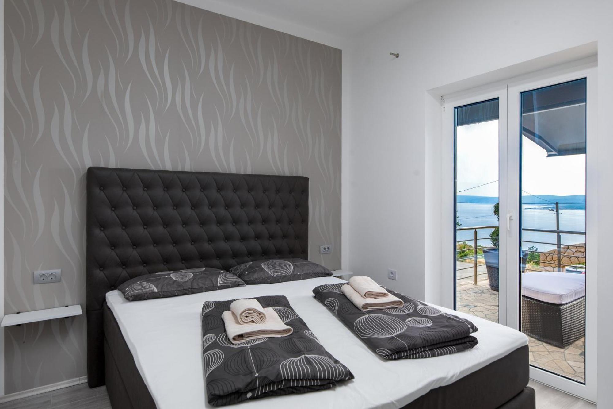 Villa Vivien Crikvenica Bagian luar foto